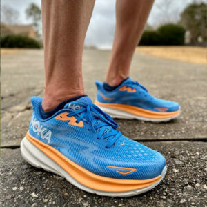 Hoka Clifton 9 vs Mizuno Wave Rider 27